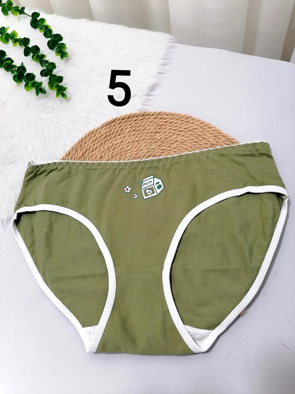 کد41 شورت نخ وپنبه فانتزی وارداتی اووکادو