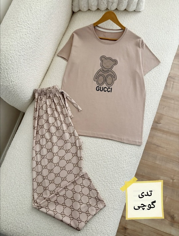 کد 232 ست تیشرت وشلوار طرحدار اعلا